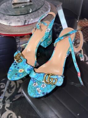AUTHENTIC Gucci Marmont Blue Floral Block Heel